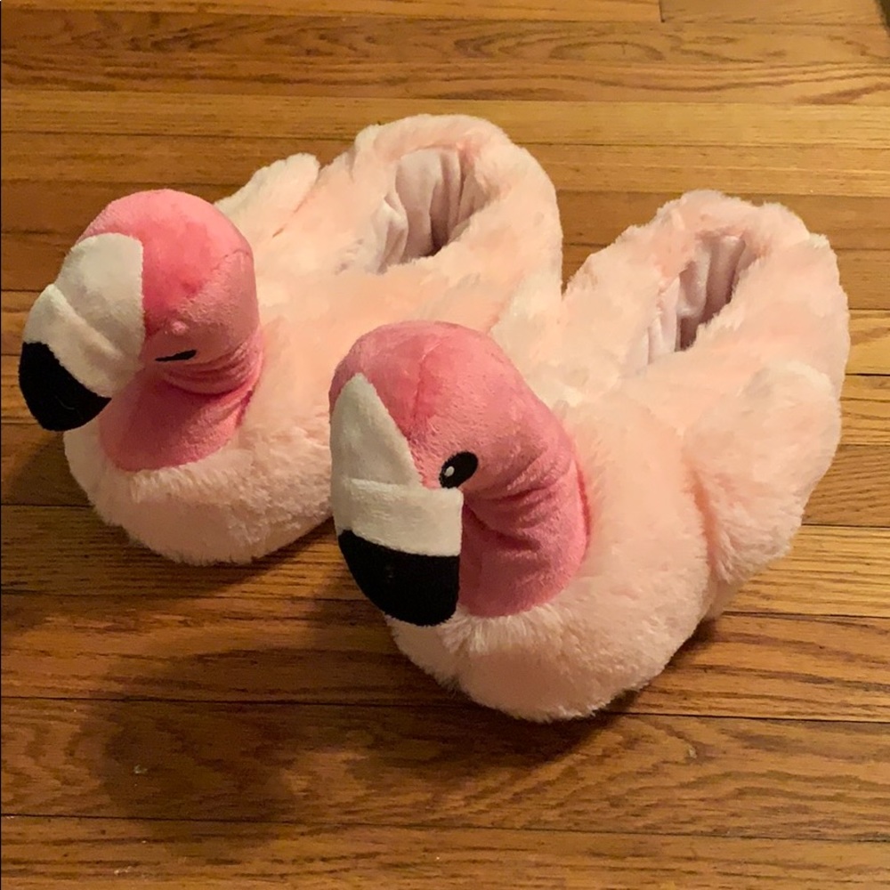 Flamingo slippers